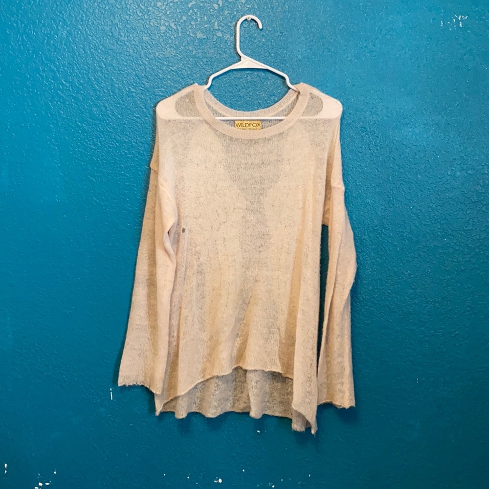 Loose knit sweater with Angel wings on back